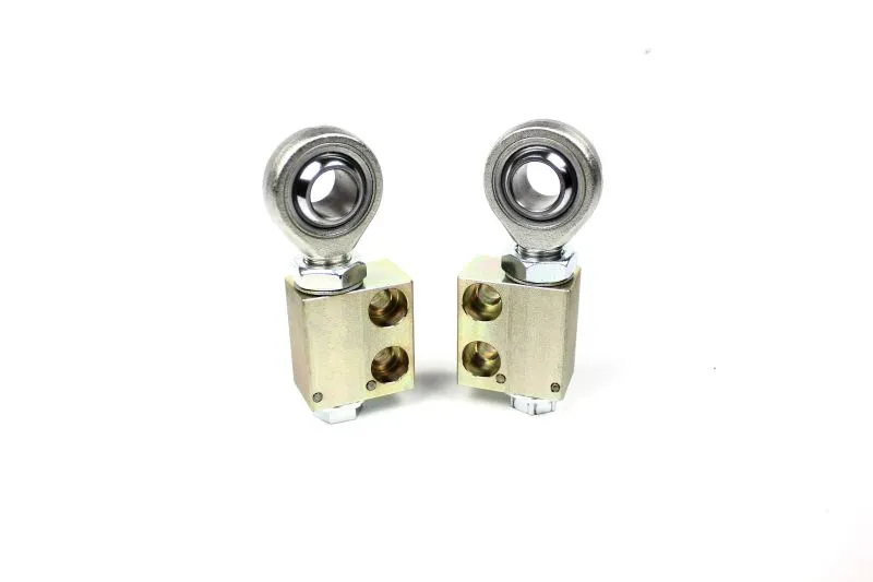 BMW E36 verstelbare draagarm bevestiging voorzijde UNIBALL