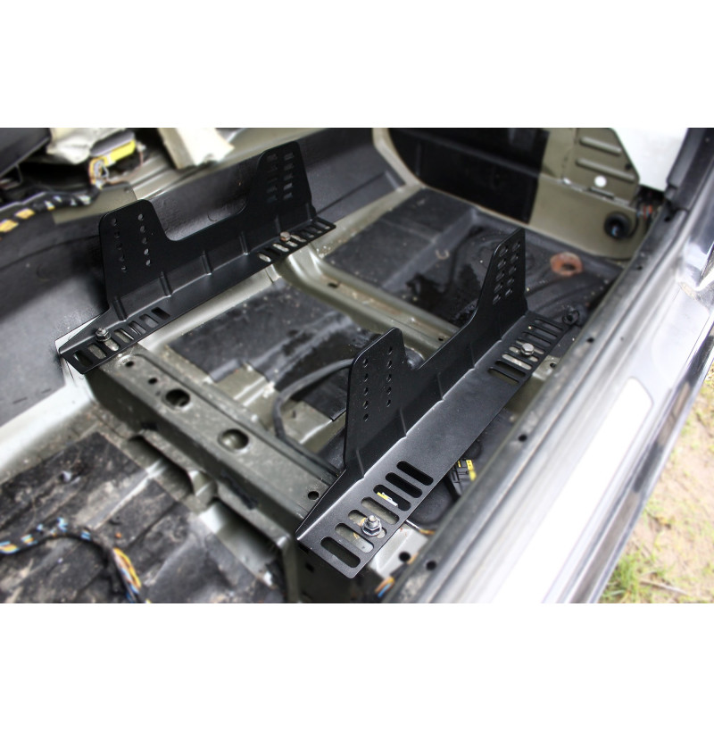 BMW E36 Kuipstoelbevestiging Bestuurder 4 Kuipstoelbevestiging bestuurder BMW E36, montagegaten