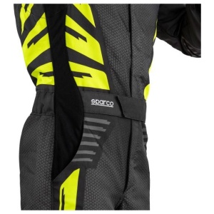 Sparco Infinity 5.0 race overall in de standaard kleurvariant