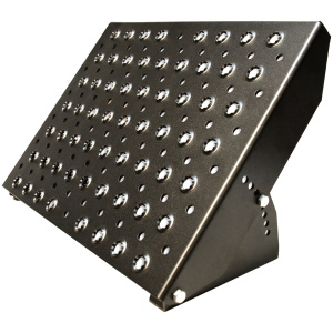 Rally voetsteun van 28 x 37 cm in zwart aluminium met persingen