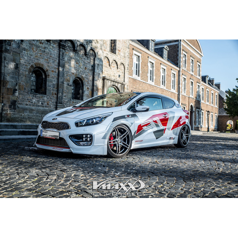 Kia Ceed / Ceed GT / ProCeed JD V-Maxx Big Brake Kit 330 mm 4-zuiger 3 V-Maxx remset gemonteerd op een Kia Ceed / ProCeed (JD)