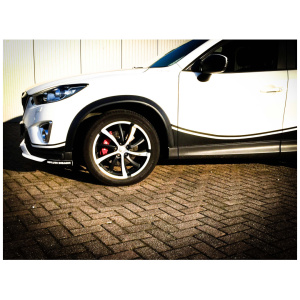 Big brake kit CX-5 KE van V-Maxx met 330 mm remschijven en 4-zuiger remklauwen