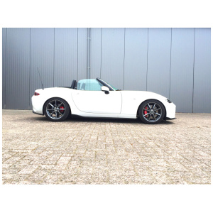 Big brake kit MX-5 ND van V-Maxx met 330 mm remschijven en 4-zuiger remklauwen