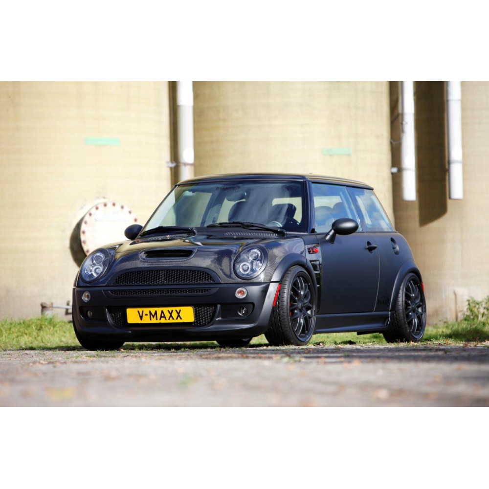 Mini One / Cooper S R50 / R52 / R53 V-Maxx Big Brake Kit 330 mm 4-zuiger 4 Detail van een V-Maxx remklauw en remschijf op een Mini