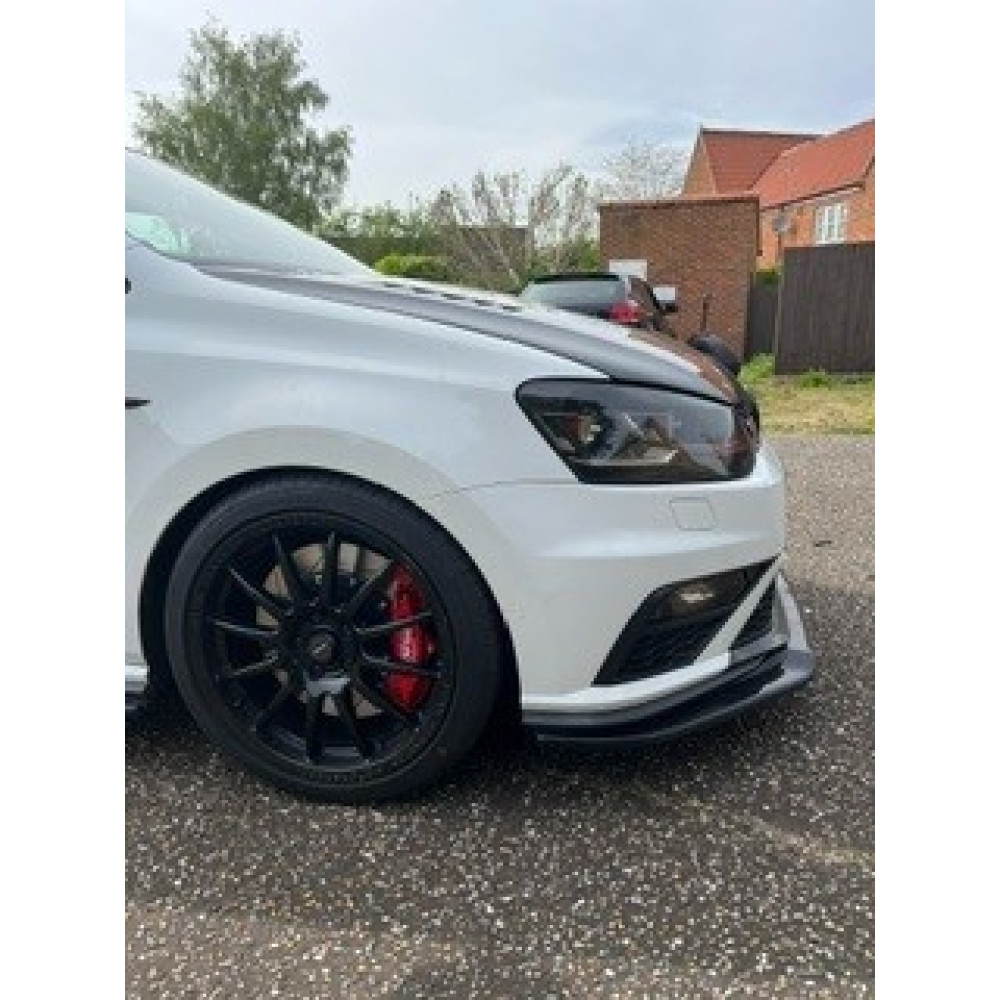 Volkswagen Polo 6R V-Maxx Big Brake Kit 330 mm 4-zuiger 3 V-Maxx big brake kit op een Volkswagen Polo 6R